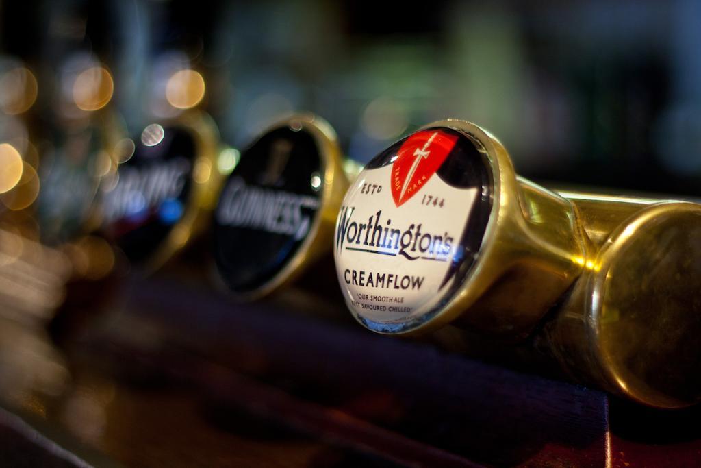 The White Lion Hotel Machynlleth Εξωτερικό φωτογραφία